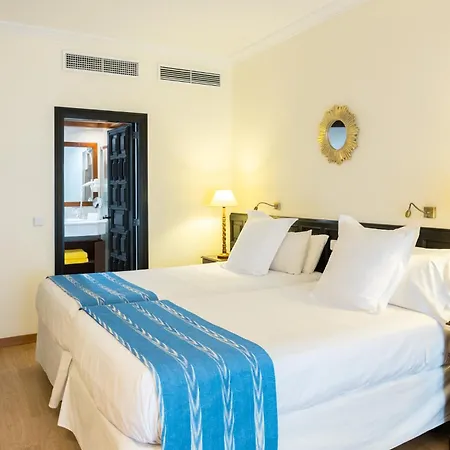 Hotel Bon Sol & 4*