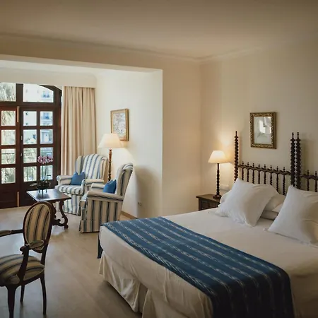 Hotel Bon Sol & 4*